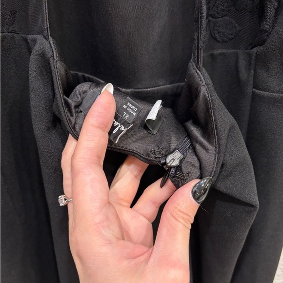 NWOT Lulus Sincerely Lovely Black Backless Embroidered Wide-Leg Jumpsuit - Picture 8 of 10